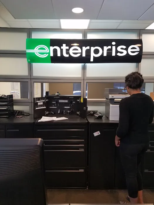 Enterprise Rent-A-Car Picture 5