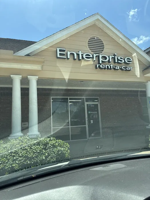 Enterprise Rent-A-Car Picture 3