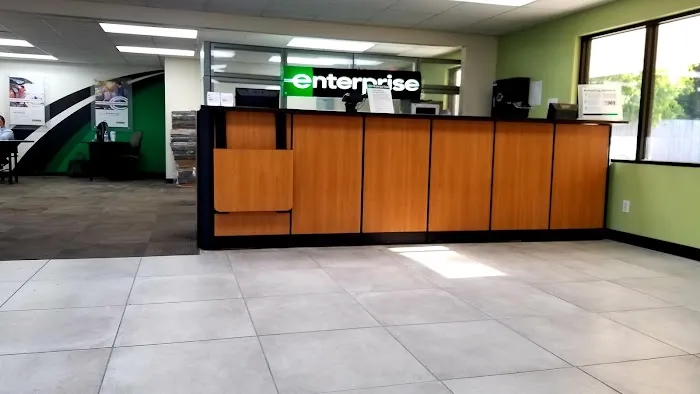 Enterprise Rent-A-Car Picture 9