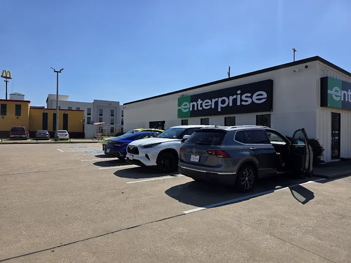 Enterprise Rent-A-Car Picture 9