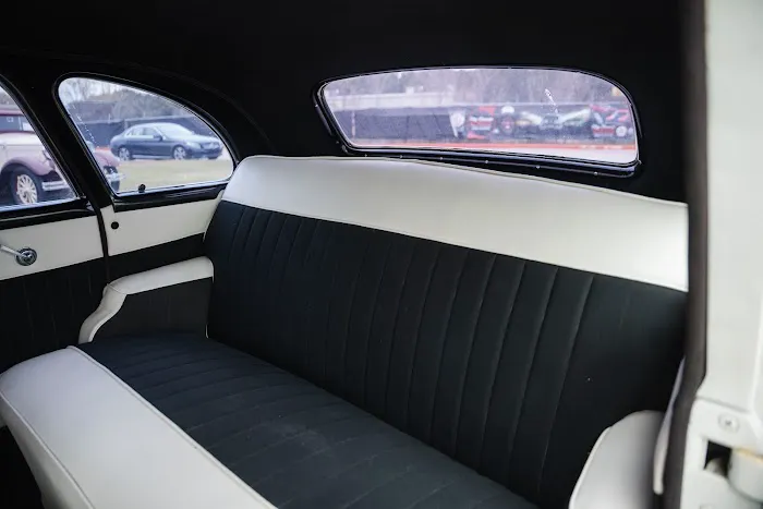 City Classic Rental Cars Picture 10