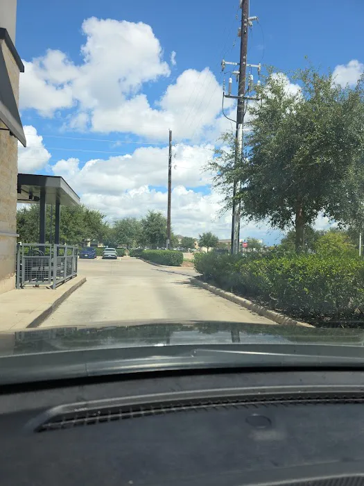 Hertz Car Rental - Sugar Land - S Highway 6 Picture 3