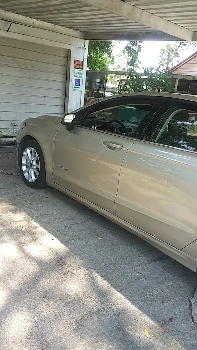 Enterprise Rent-A-Car Picture 2