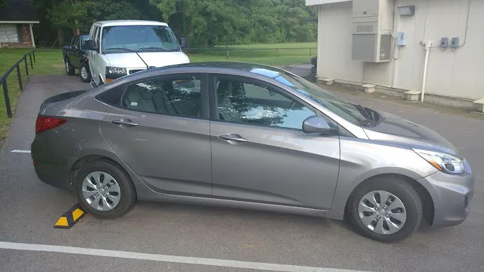 Enterprise Rent-A-Car Picture 3