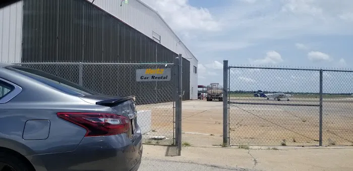 Hertz Car Rental - Conroe - W Davis Street Picture 7