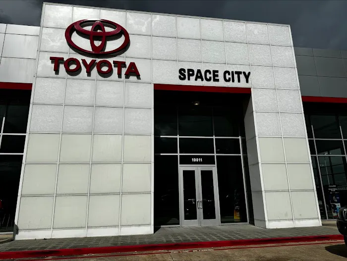 Rent a Toyota of Humble Picture 5