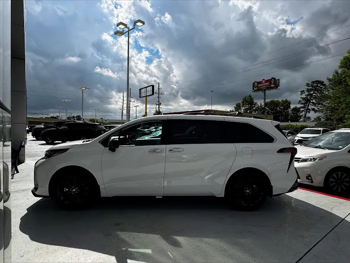 Rent a Toyota of Humble Picture 6