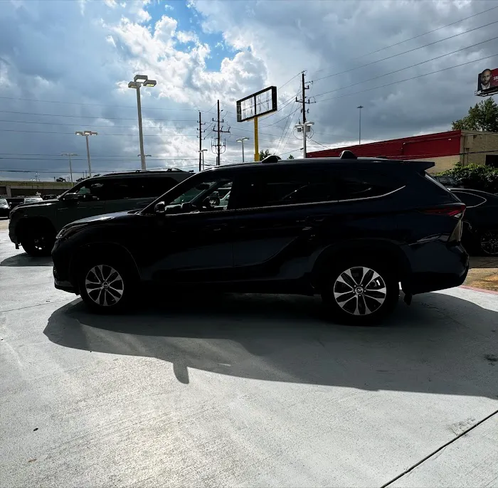 Rent a Toyota of Humble Picture 2