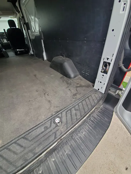 Hertz Car Rental - Humble - Highway 59 North Picture 7