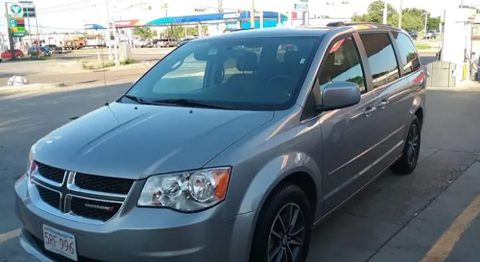 Enterprise Rent-A-Car Picture 1