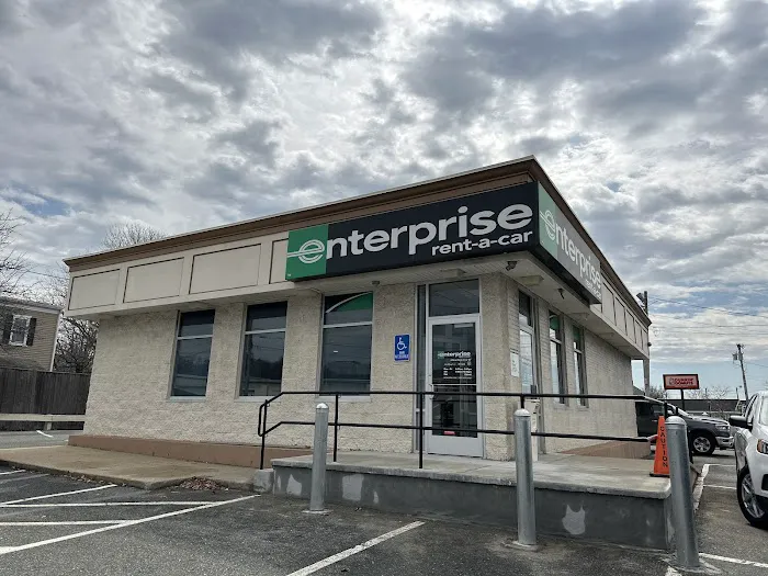 Enterprise Rent-A-Car Picture 5