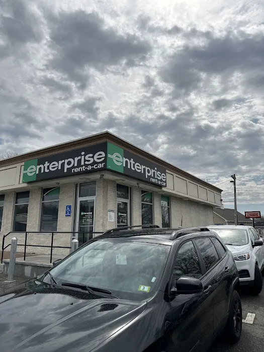 Enterprise Rent-A-Car Picture 8