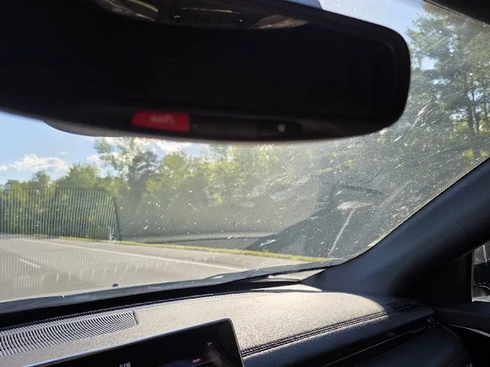 Hertz Car Rental - Portland - Portland International Jetport (MAINE) (Pwm) Picture 4