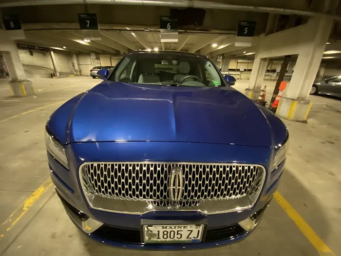 Enterprise Rent-A-Car Picture 2