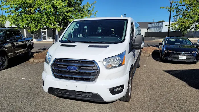 Enterprise Rent-A-Car Picture 2