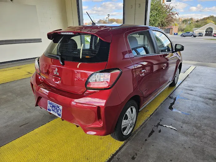 Enterprise Rent-A-Car Picture 10