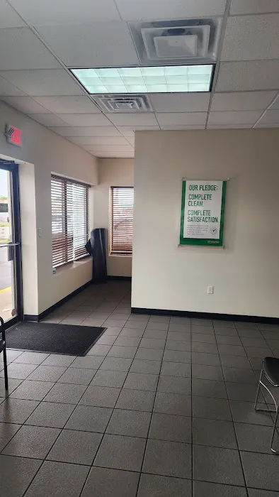 Enterprise Rent-A-Car Picture 7