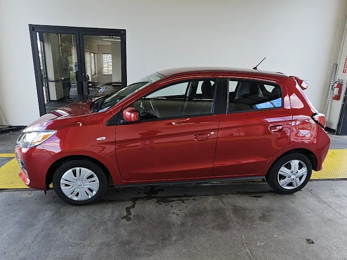 Enterprise Rent-A-Car Picture 2