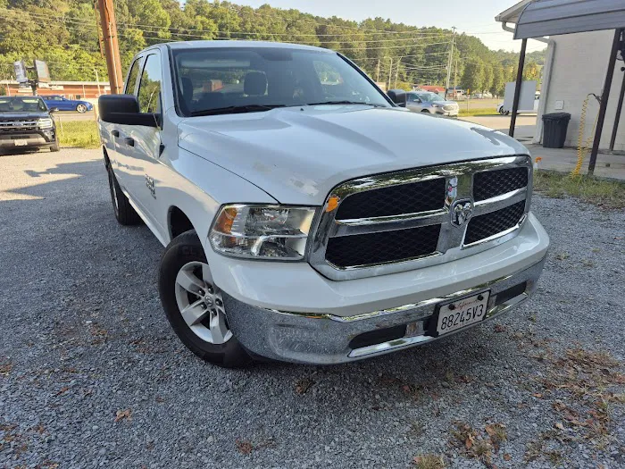 Enterprise Rent-A-Car Picture 1