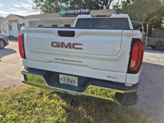 Enterprise Rent-A-Car Picture 7