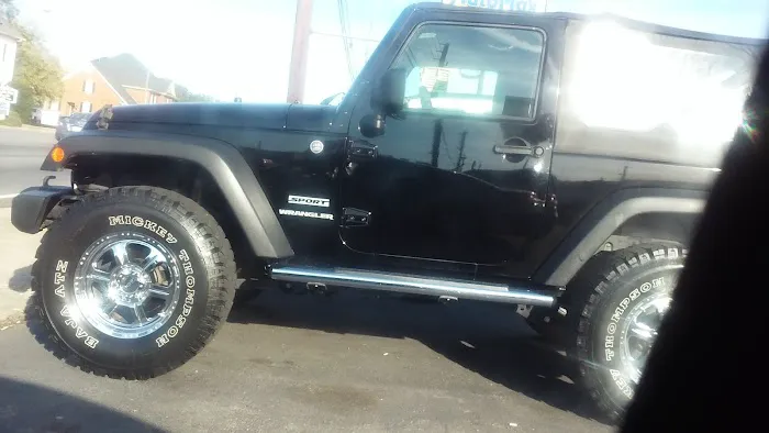 Automax Rent A Car Picture 3