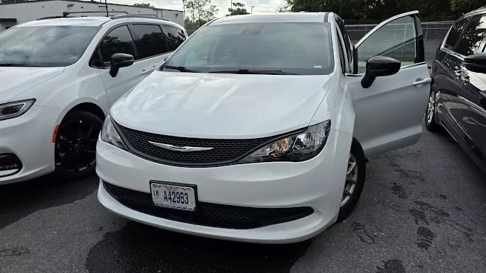 Enterprise Rent-A-Car Picture 1