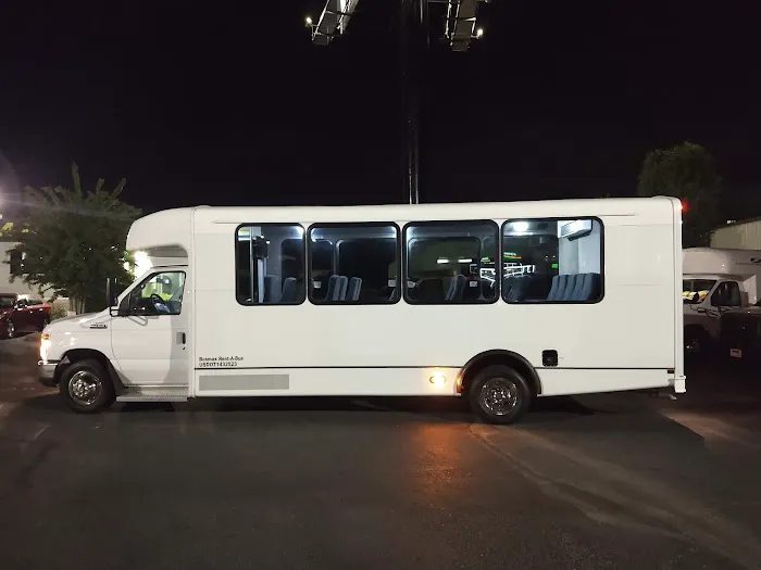 Automax Rent A Car Picture 4