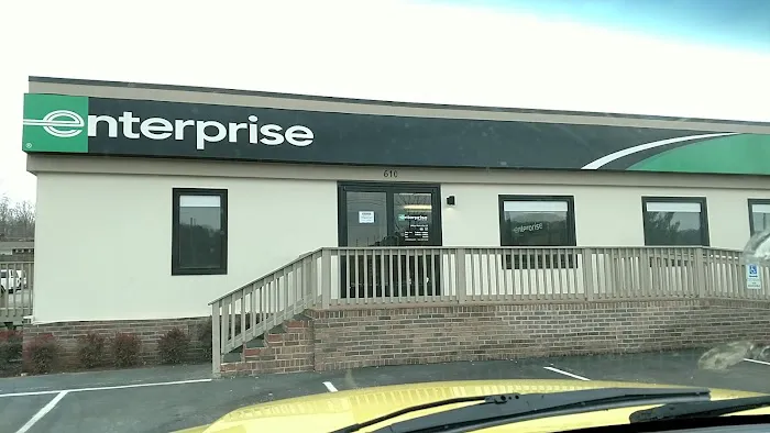 Enterprise Rent-A-Car Picture 8