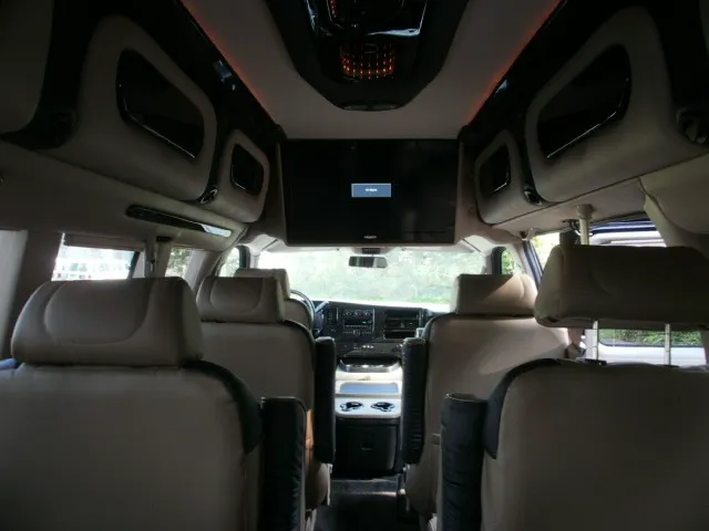 BusMax Rent-A-Bus Picture 1