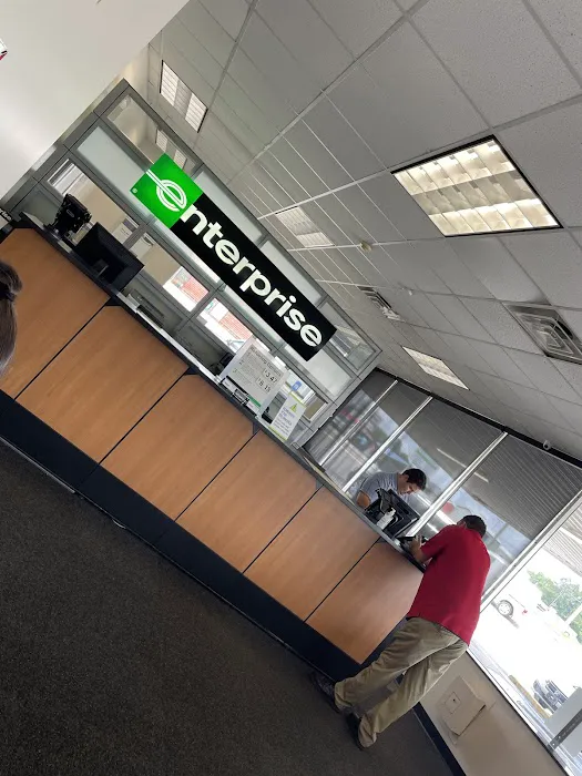 Enterprise Rent-A-Car Picture 2