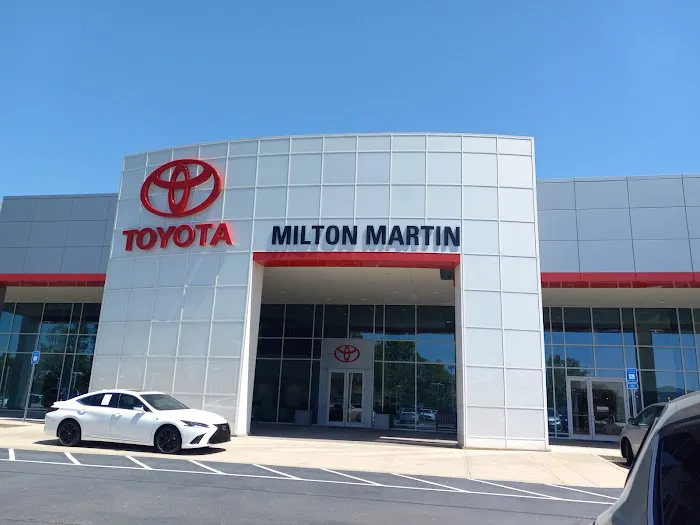 Milton Martin Toyota Service Loaners Picture 1
