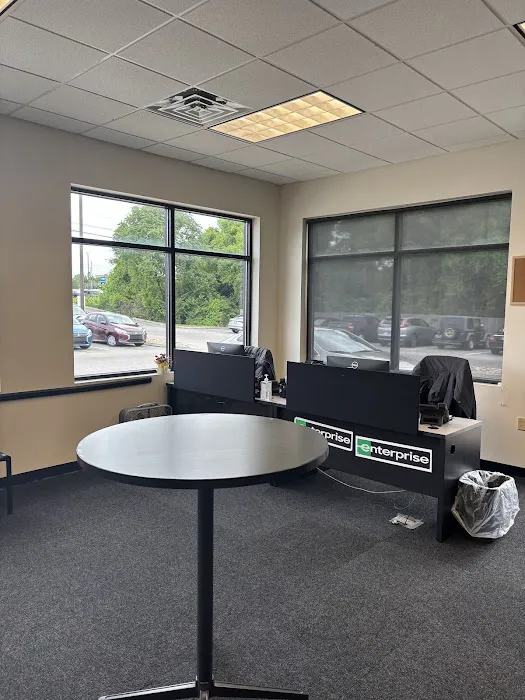 Enterprise Rent-A-Car Picture 10