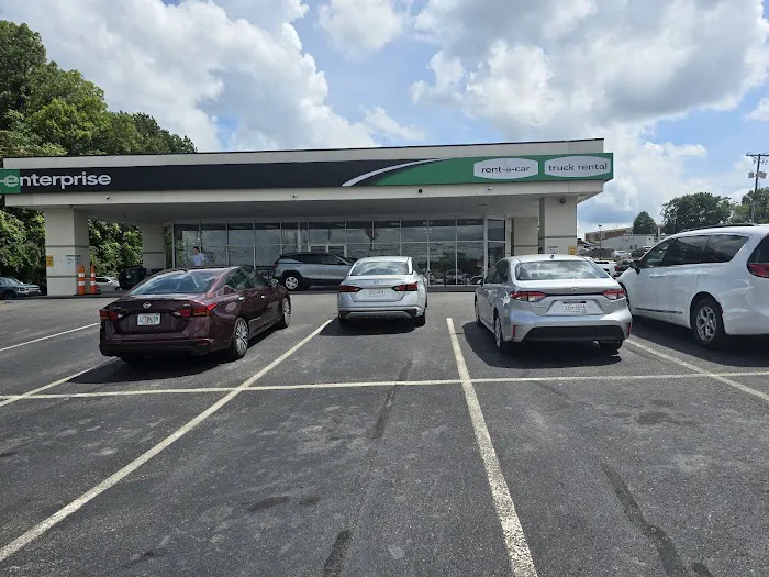 Enterprise Rent-A-Car Picture 4