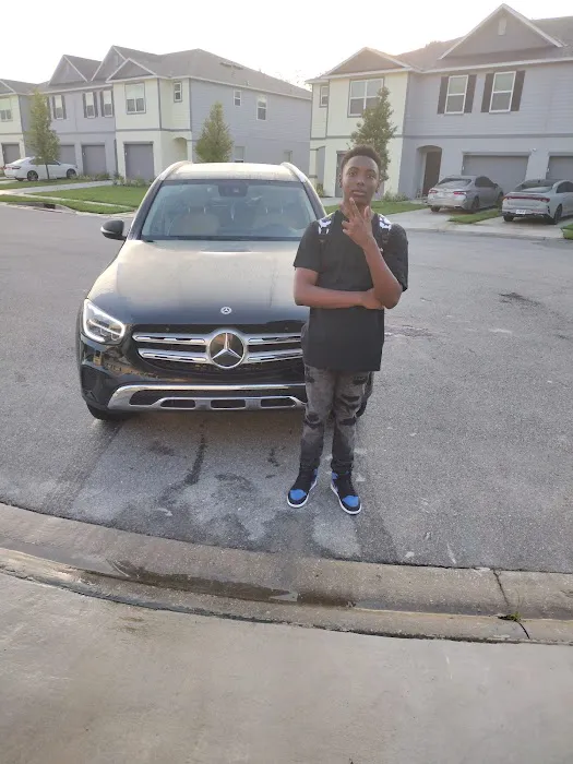 Enterprise Rent-A-Car Picture 2