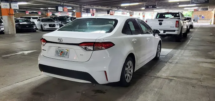 Budget Car Rental Picture 6