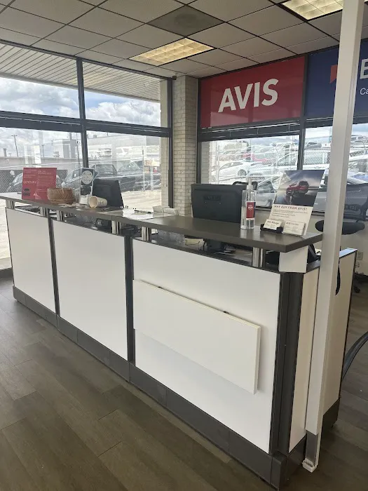 Avis Car Rental Picture 4