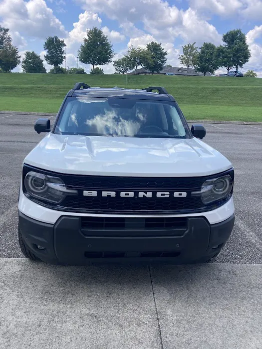 Avis Car Rental Picture 4