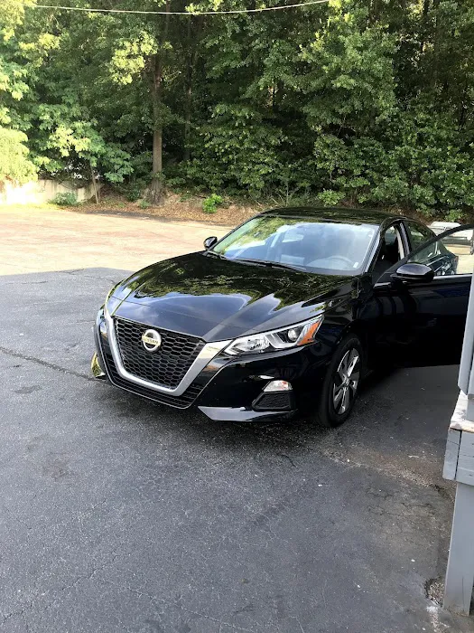 Avis Car Rental Picture 9