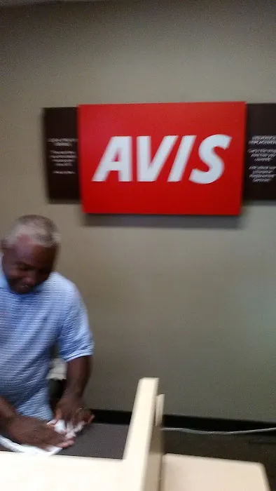 Avis Car Rental Picture 2