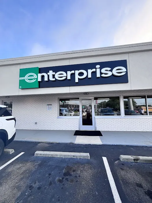 Enterprise Rent-A-Car Picture 8