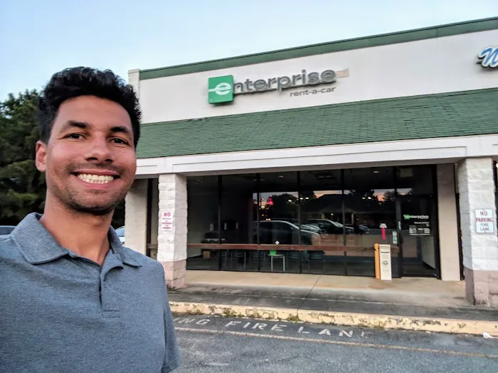 Enterprise Rent-A-Car Picture 4