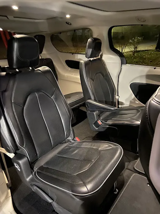Enterprise Rent-A-Car Picture 7
