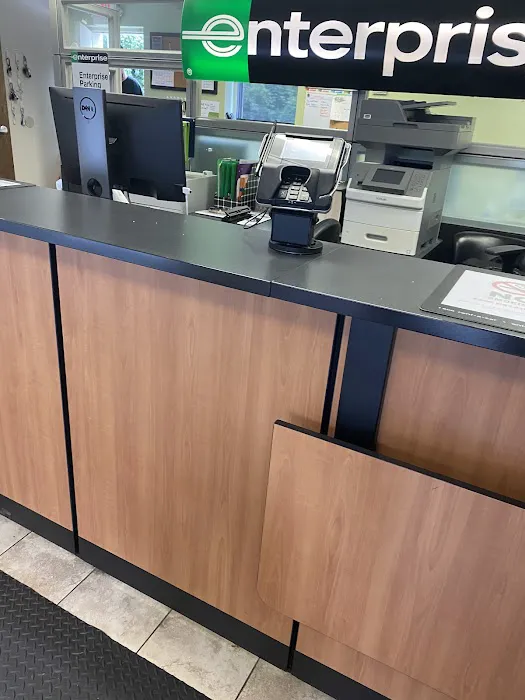 Enterprise Rent-A-Car Picture 5