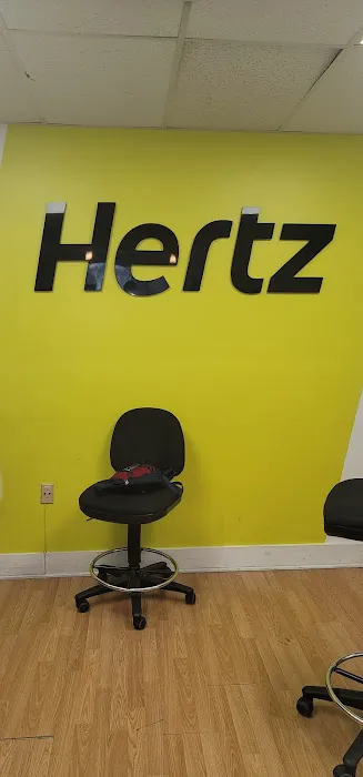 Hertz Car Rental - Greenville Sc - North Pleasantburg Dr Picture 9