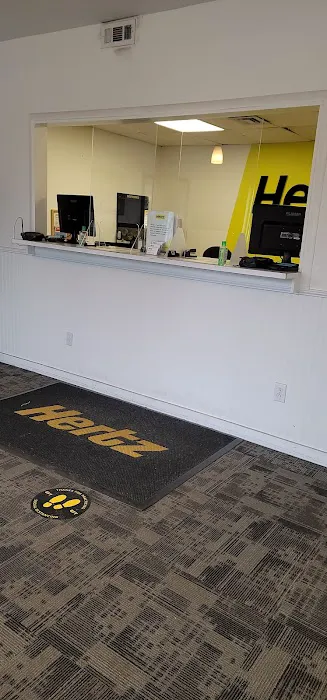 Hertz Car Rental - Greenville Sc - North Pleasantburg Dr Picture 1