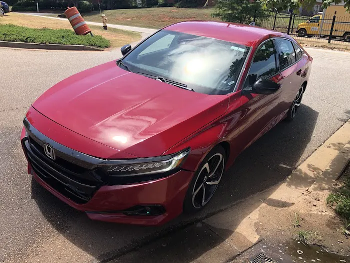Elite Car Rental Picture 1