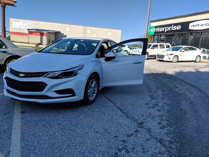 Enterprise Rent-A-Car Picture 10