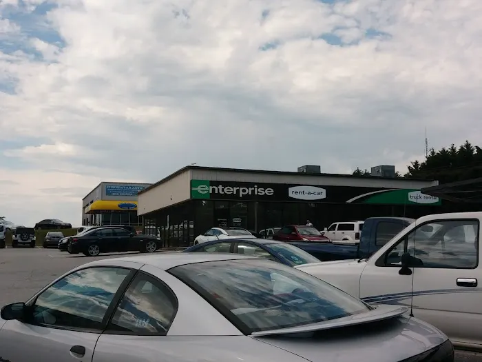 Enterprise Rent-A-Car Picture 2