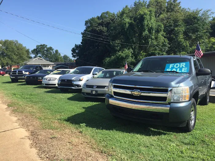 Superior Auto Rental and Sales Picture 4