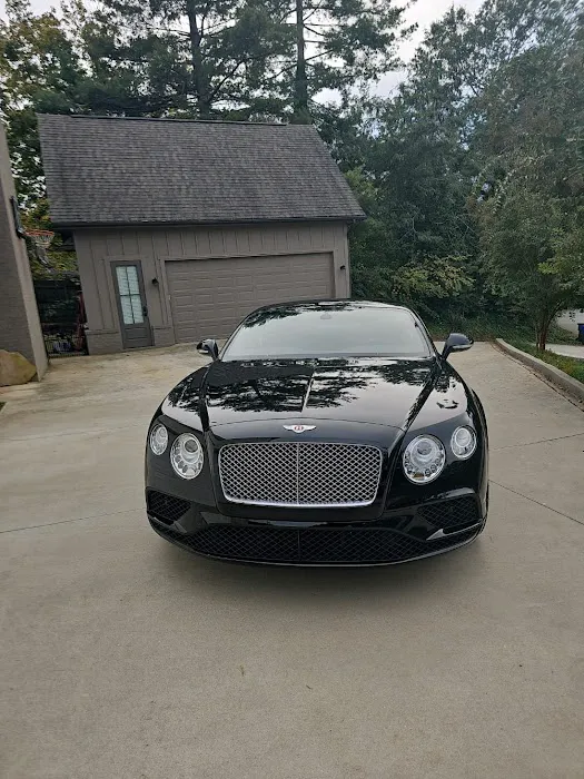 Luxury Exotics Rentals Picture 6